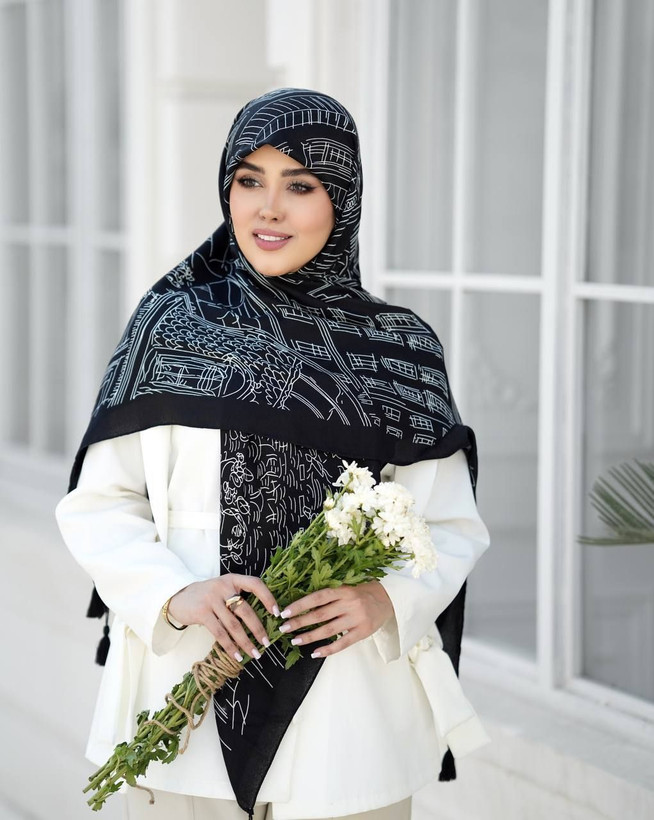 روسری طرح دار